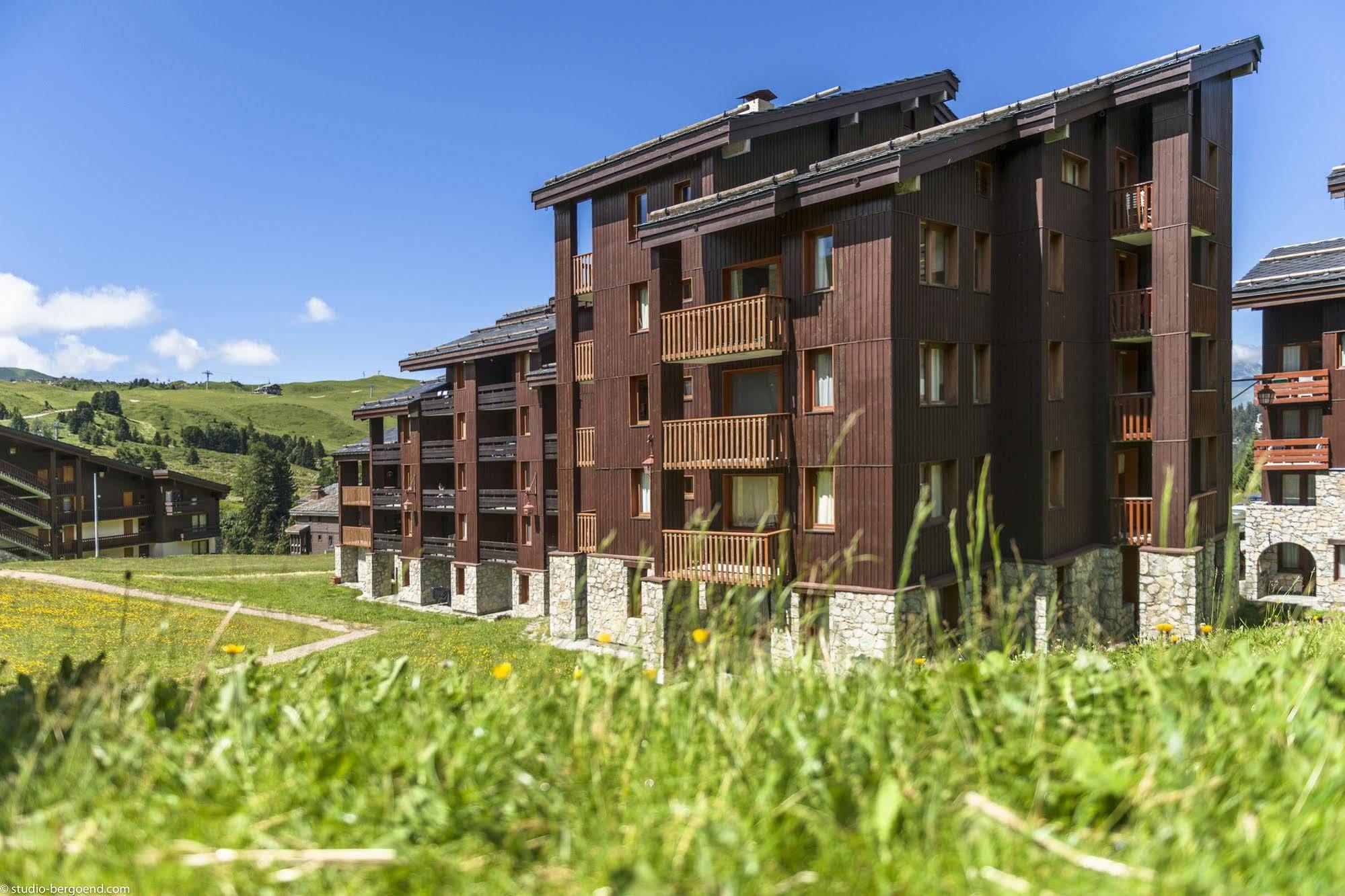 Residence Pierre & Vacances Les Chalets Des Arolles Macot-la-Plagne ภายนอก รูปภาพ