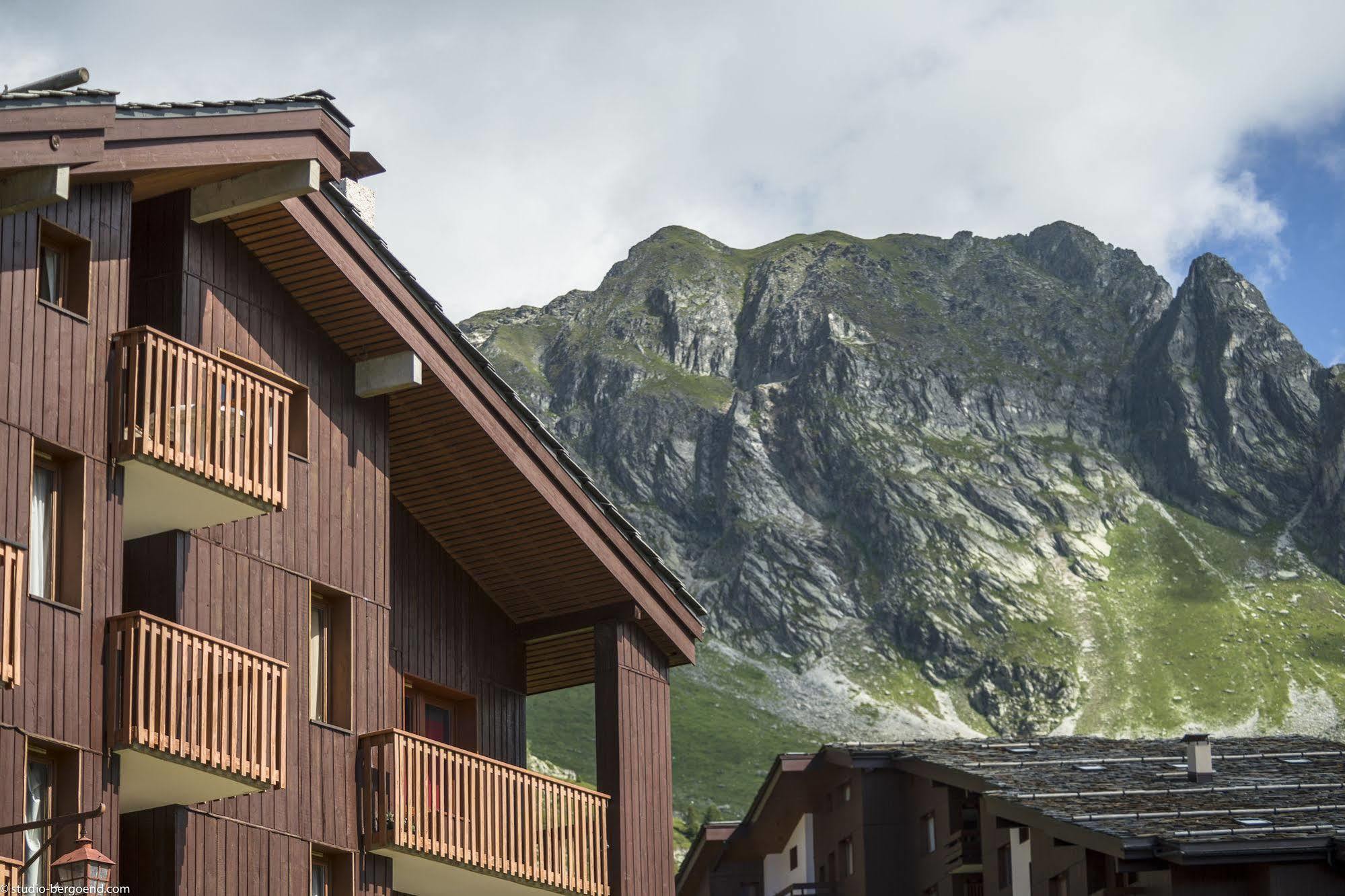 Residence Pierre & Vacances Les Chalets Des Arolles Macot-la-Plagne ภายนอก รูปภาพ