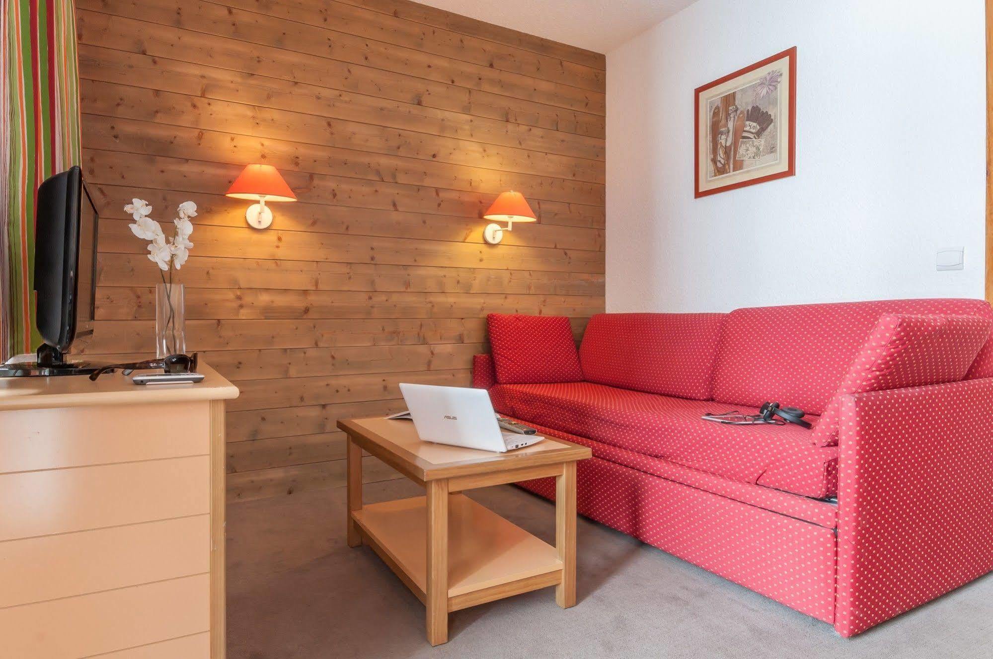 Residence Pierre & Vacances Les Chalets Des Arolles Macot-la-Plagne ภายนอก รูปภาพ